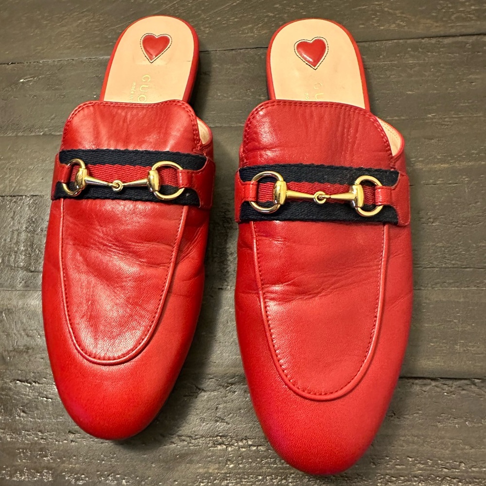 Gucci Princetown leather flats